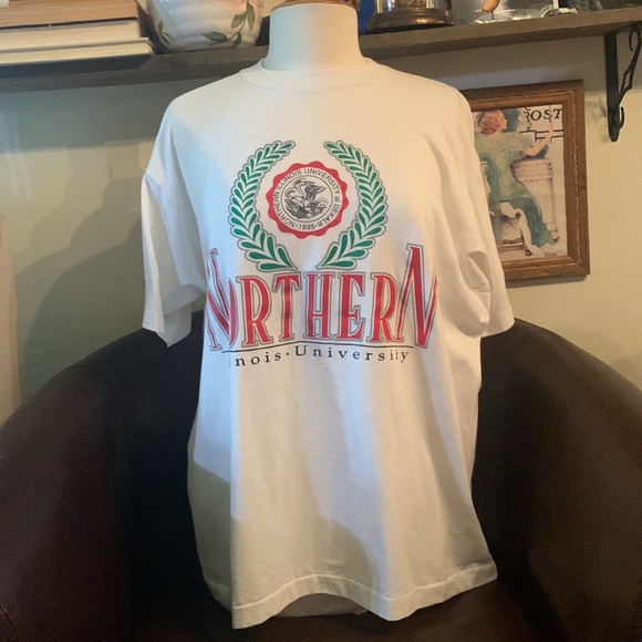 Early 2000’s excellent condition Northern Illinois university vintage tee xl - Picture 2 of 4